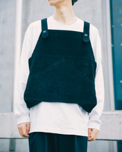 画像をギャラリービューアに読み込む, Corduroy Vest apron 〝Black〟
